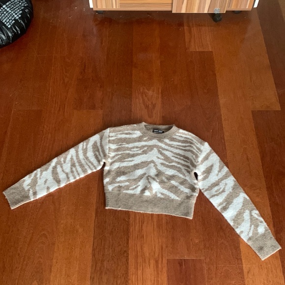 SHEIN Sweaters - Beautiful knitted jumper